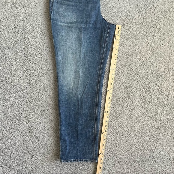 J. Crew Mid-rise '90s classic straight-fit jean in Birchwood wash Blue Sz 32 - Picture 5 of 12